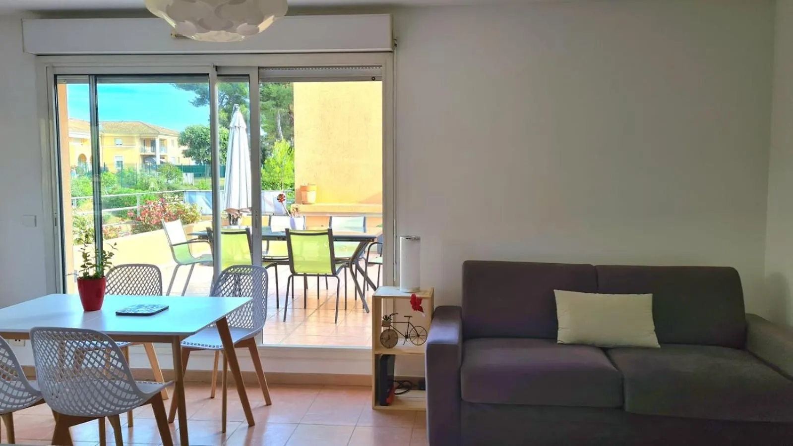 Coin De Paradis, Piscine, Parking, Terrasse Biot Apartment